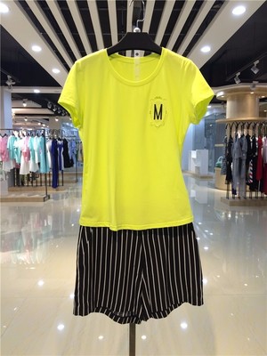 廣州季歌服飾秋冬剪標(biāo)女裝批發(fā) 哥弟太平鳥(niǎo)品牌折扣襯衫圖片與細(xì)節(jié)解析
